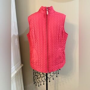 CB WeatherTec Rainier Recycled Quilted Trekking Vest in Vibrant Coral
